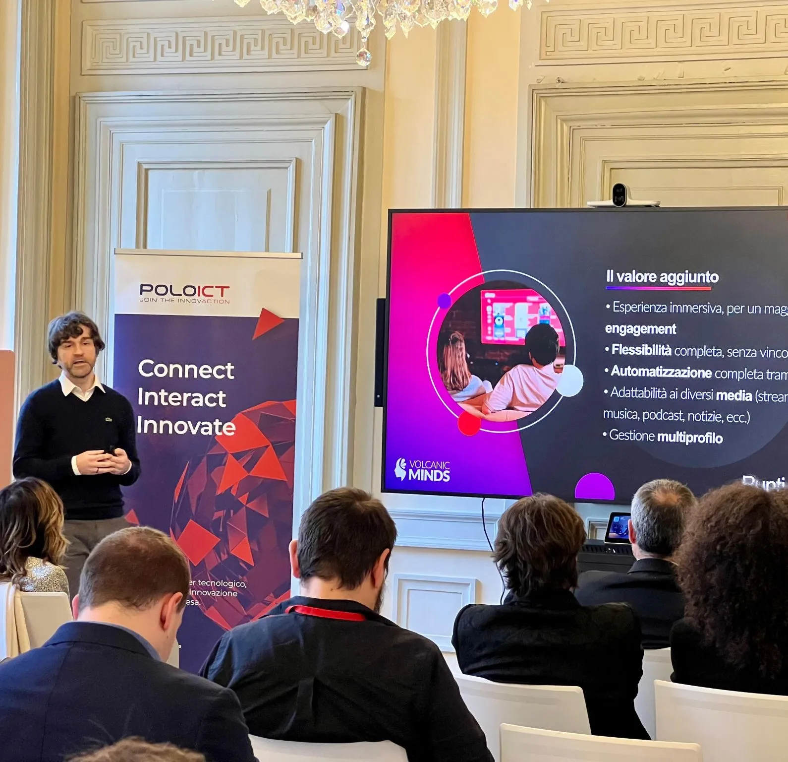 Davide Morra presents Volcanic Minds' innovative projects during the Future Vision conference.